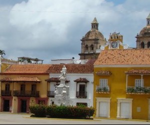 La Aduana Square. Source: Panoramio.com By: Edgar M 